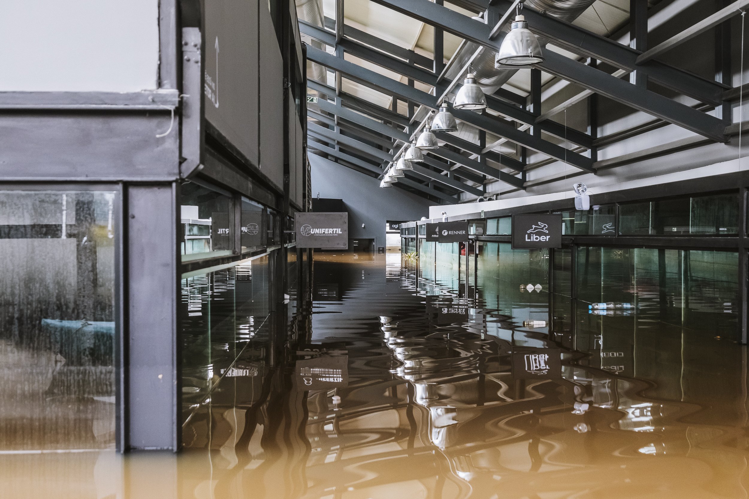 PMEs dominam a indústria calçadista e se reúnem em evento em São Paulo para expandir mercado PMEs dominam a indústria calçadista e se reúnem em evento em São Paulo para expandir mercado