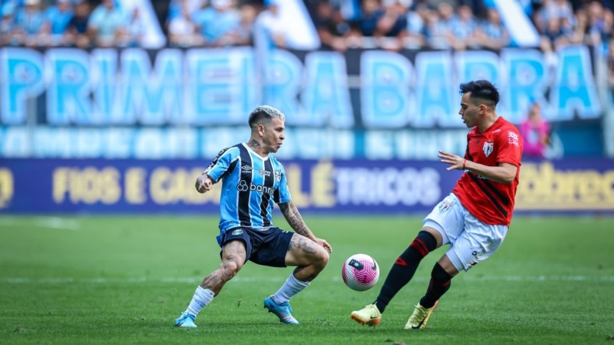 Grêmio monta planejamento para contar com jogadores convocados na sequência do Brasileirão Grêmio monta planejamento para contar com jogadores convocados na sequência do Brasileirão