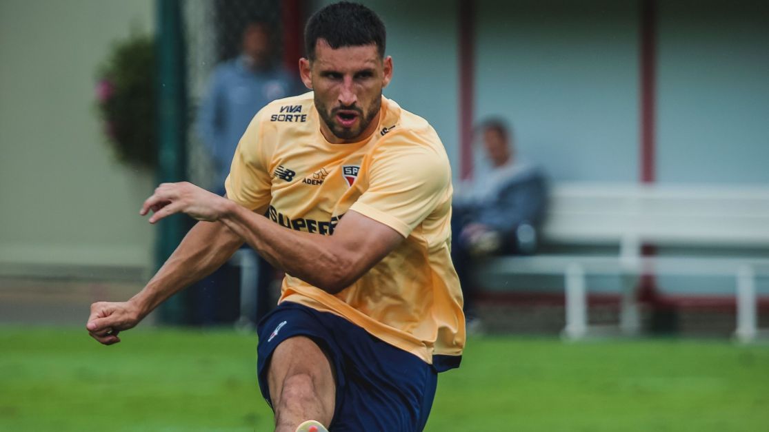 Zubeldía vê Calleri “pressionado“, mas não deve tirá-lo do São Paulo Zubeldía vê Calleri “pressionado“, mas não deve tirá-lo do São Paulo