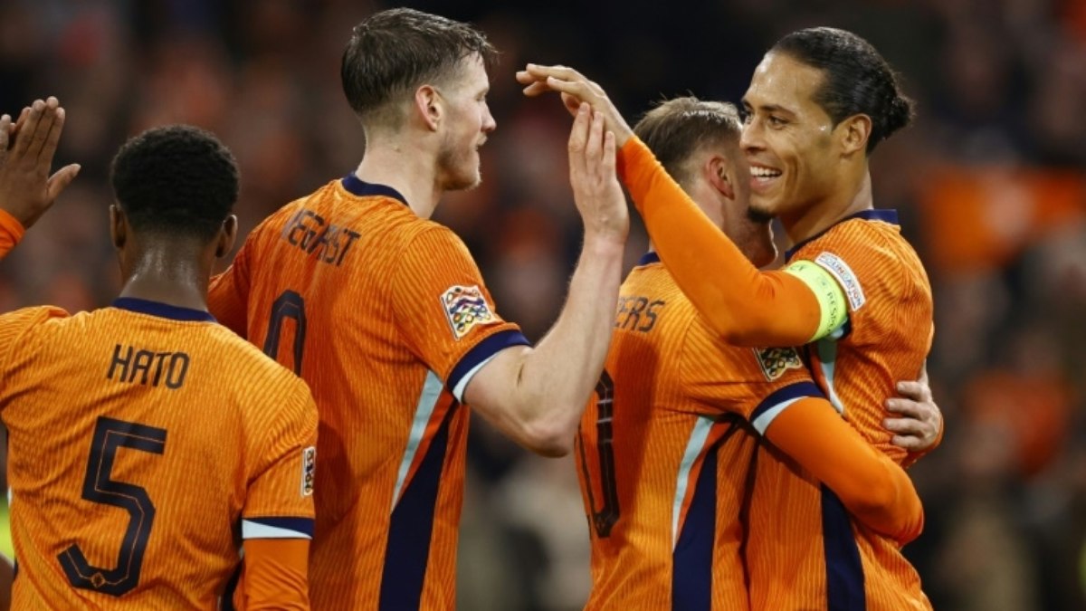 Holanda goleia Hungria (4-0) e avança às quartas da Liga das Nações Holanda goleia Hungria (4-0) e avança às quartas da Liga das Nações