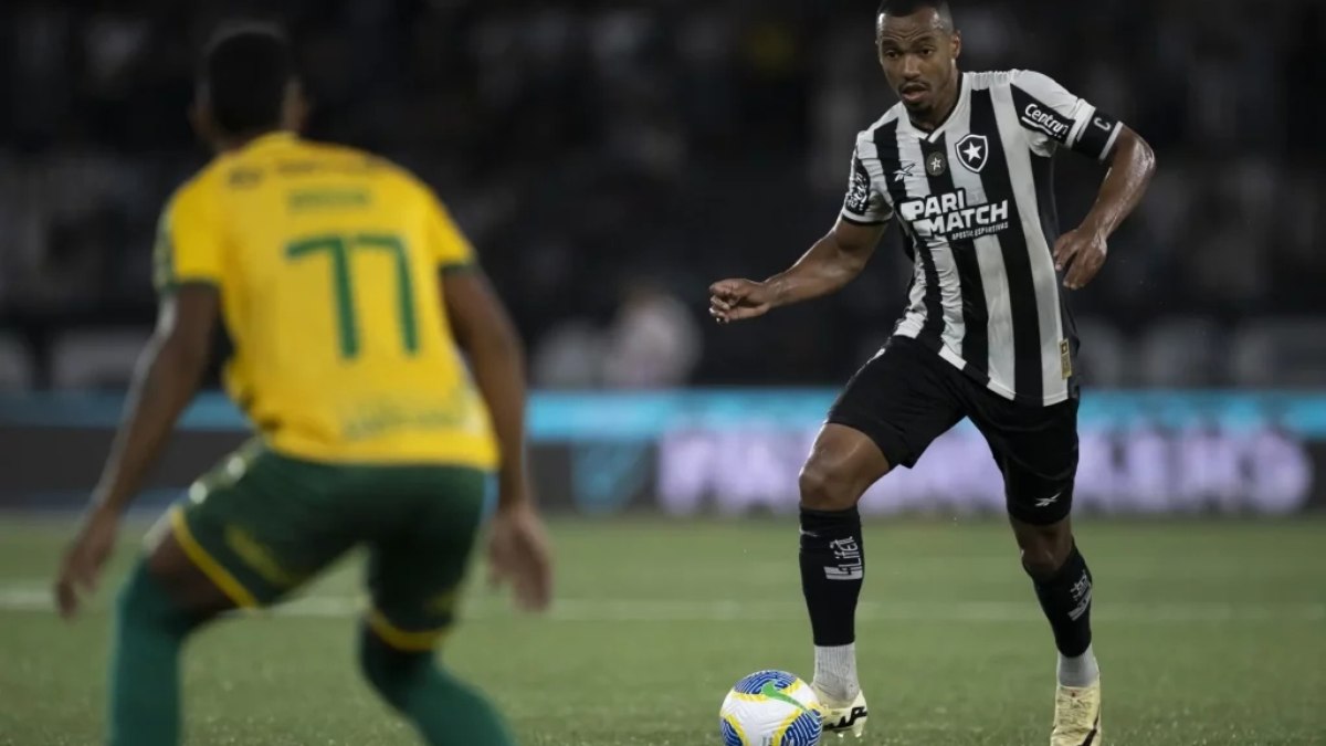 Botafogo vê suas chances numéricas diminuírem após empate na última rodada Botafogo vê suas chances numéricas diminuírem após empate na última rodada