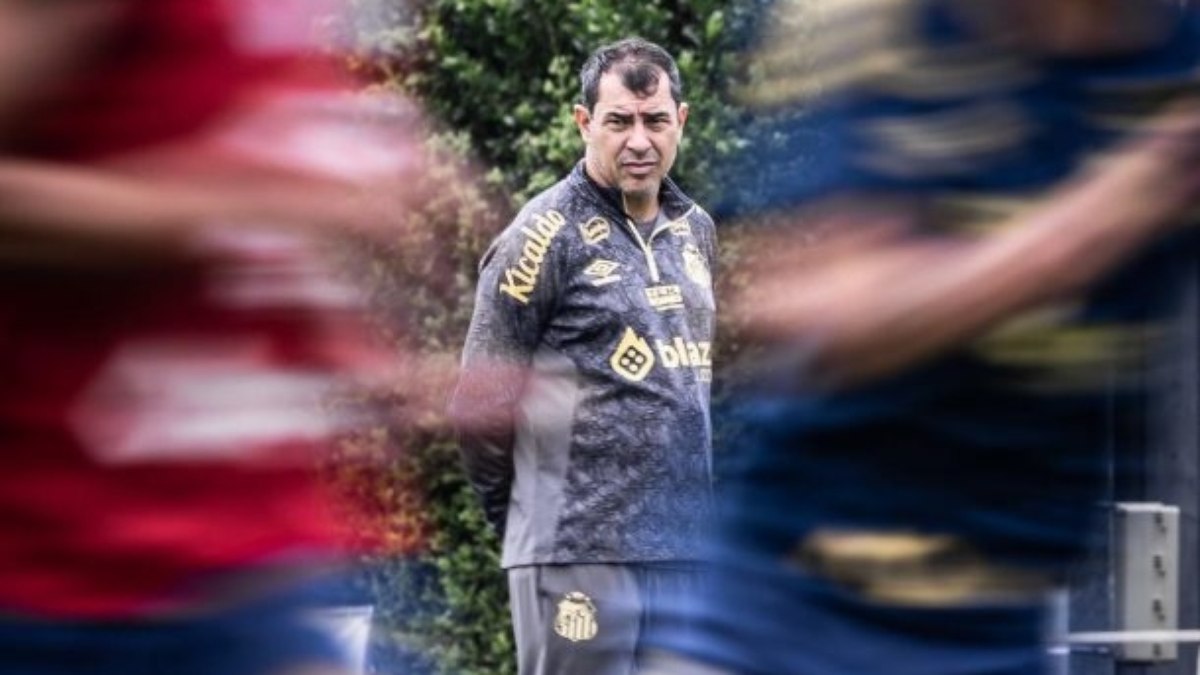 Santos ganha três dias de folga antes de partida decisiva da Série B Santos ganha três dias de folga antes de partida decisiva da Série B