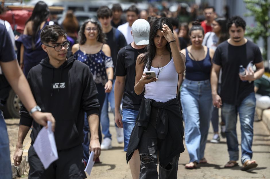 Enem 2024: estudantes comentam o que acharam do tema da redação Enem 2024: estudantes comentam o que acharam do tema da redação