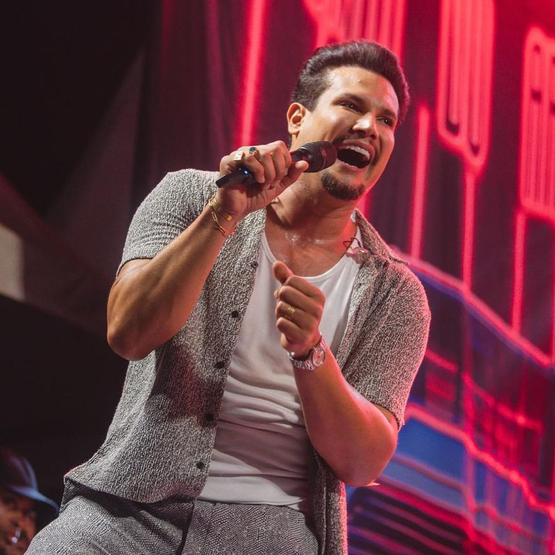 Israel Novaes se apresenta nesta sexta-feira na Arena Multiplace; confira outros eventos Israel Novaes se apresenta nesta sexta-feira na Arena Multiplace; confira outros eventos