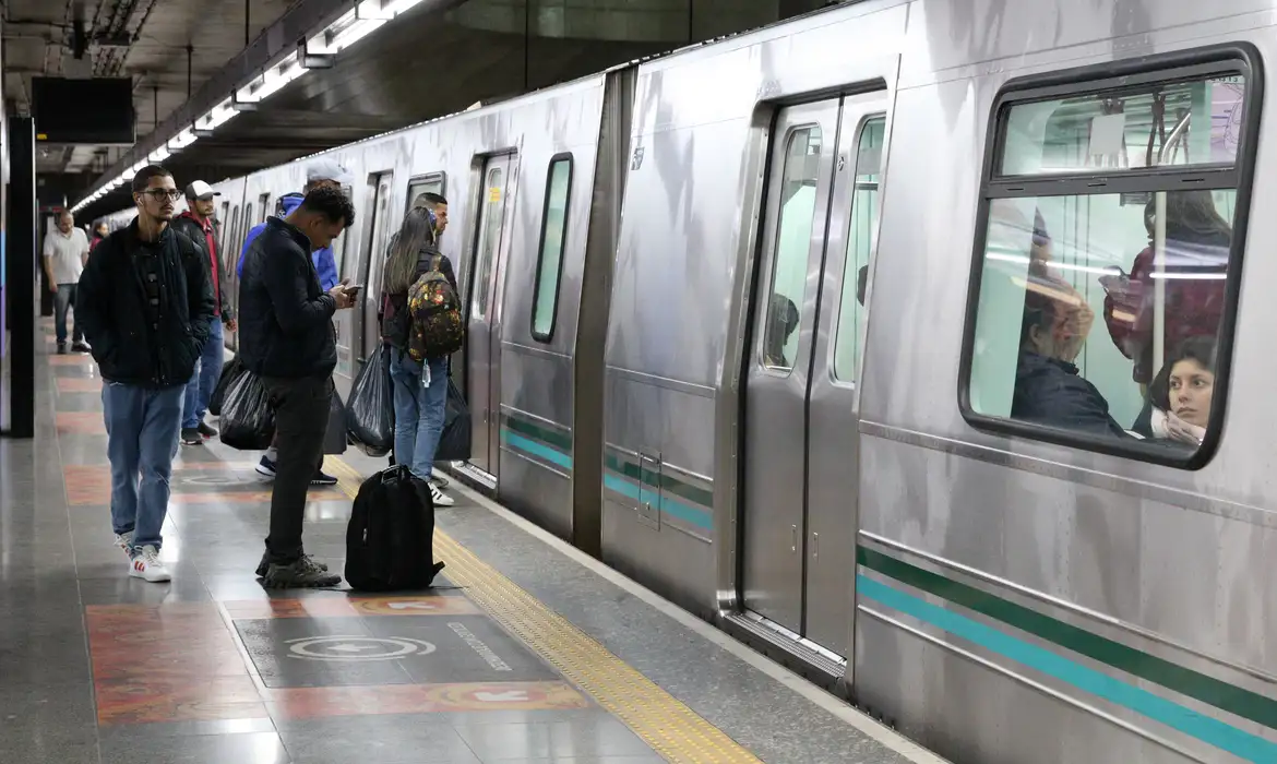 Enem 2024: São Paulo terá transporte gratuito para estudantes Enem 2024: São Paulo terá transporte gratuito para estudantes