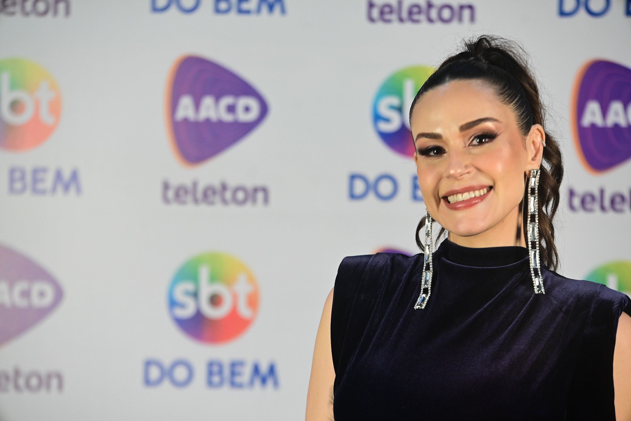 Nadja Haddad recorda no Teleton drama de filhos na UTI: “Entre luto e esperança“ Nadja Haddad recorda no Teleton drama de filhos na UTI: “Entre luto e esperança“