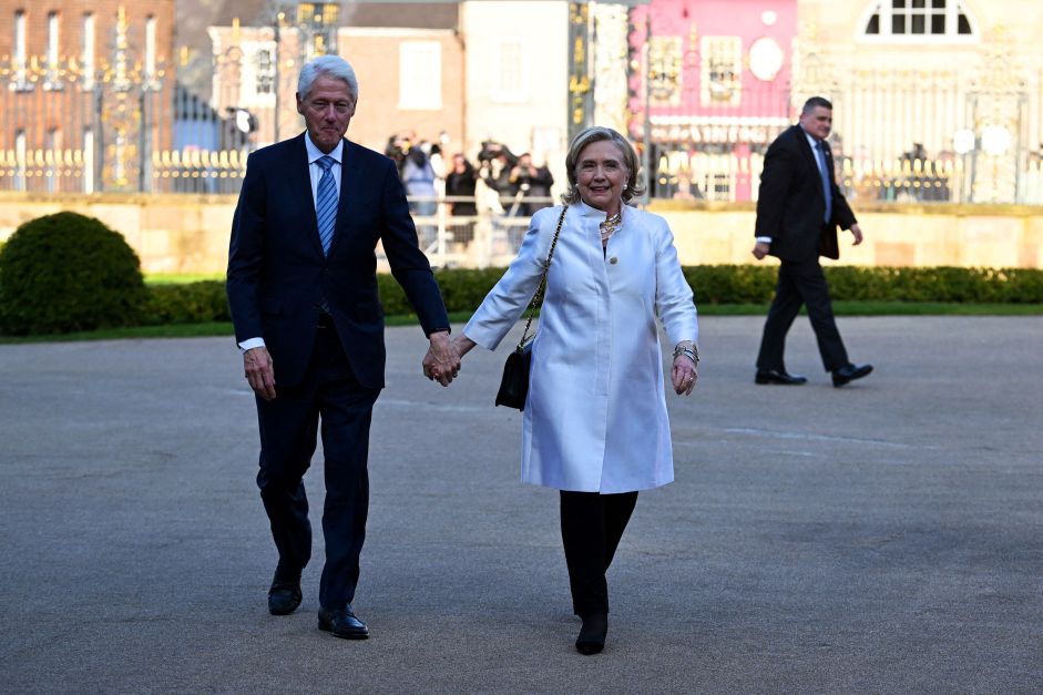 Bill e Hillary Clinton desejam boa sorte a Donald Trump e JD Vance Bill e Hillary Clinton desejam boa sorte a Donald Trump e JD Vance