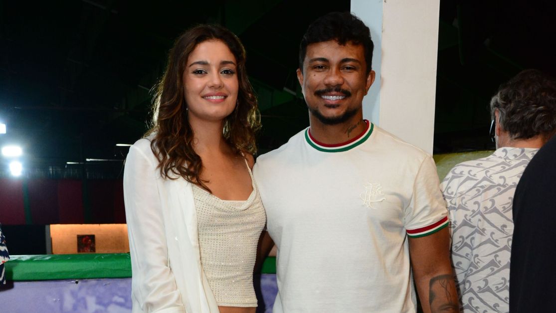Xamã, Sophie Charlotte e Fafá de Belém curtem ensaio da Grande Rio; veja fotos Xamã, Sophie Charlotte e Fafá de Belém curtem ensaio da Grande Rio; veja fotos